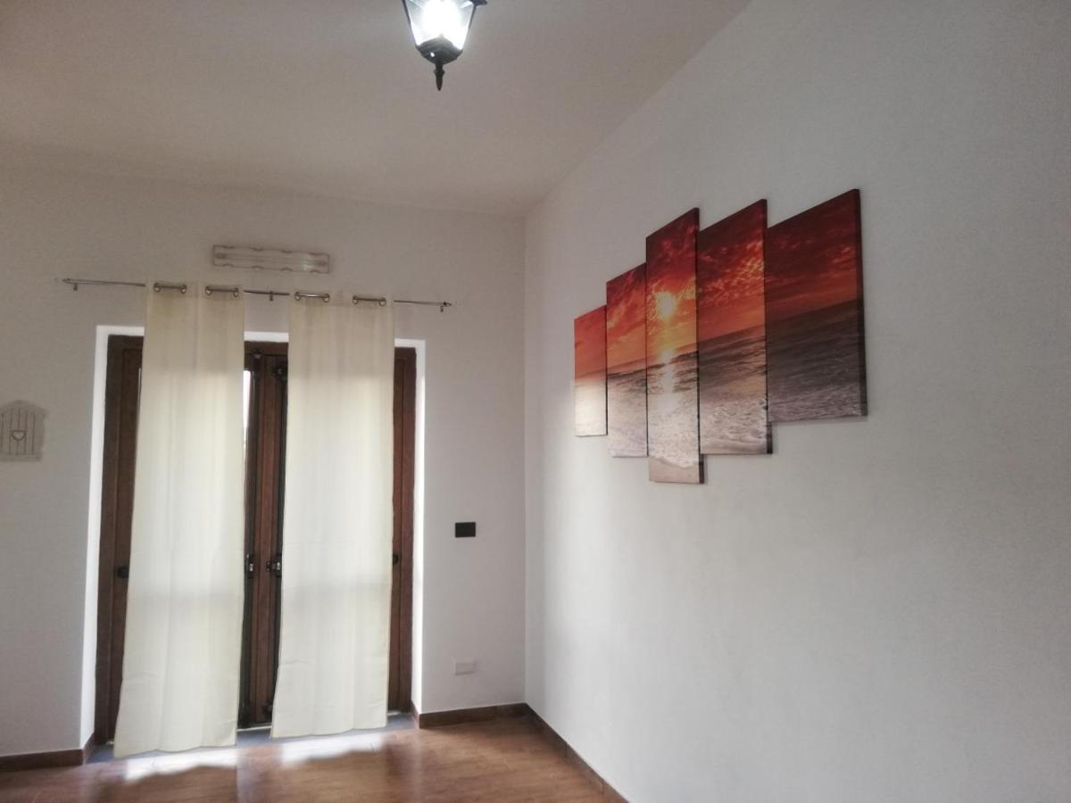 Casa Janas Affittacamere Bed & Breakfast ピシーナス エクステリア 写真